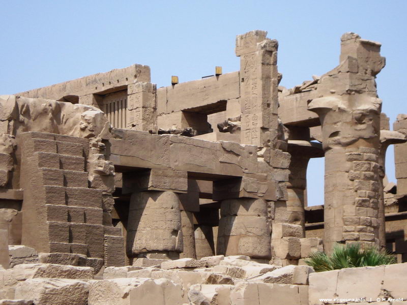 luxor tour 106